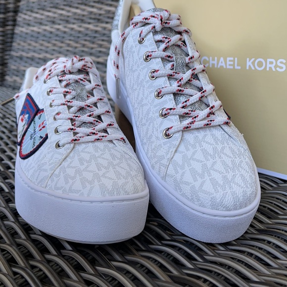 Michael Kors Poppy Lace Up MK Sig Small/MK Logo Ski Patch WMNS - Picture 8 of 16